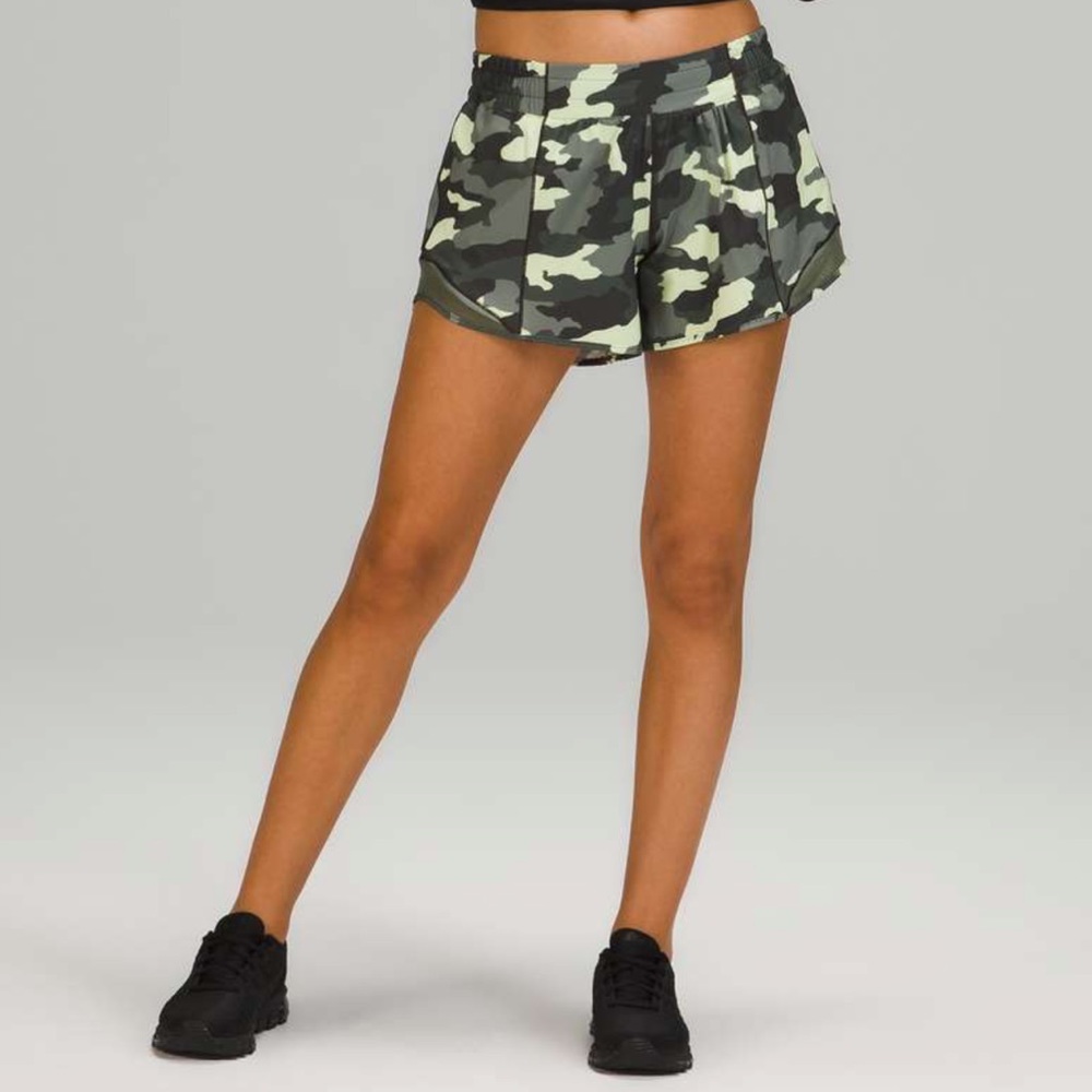 Lululemon hotty hot shorts